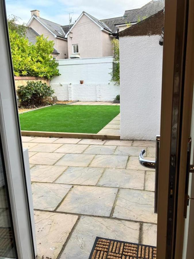 St Andrews - 5 Min Walk To Centre Apartment Bagian luar foto
