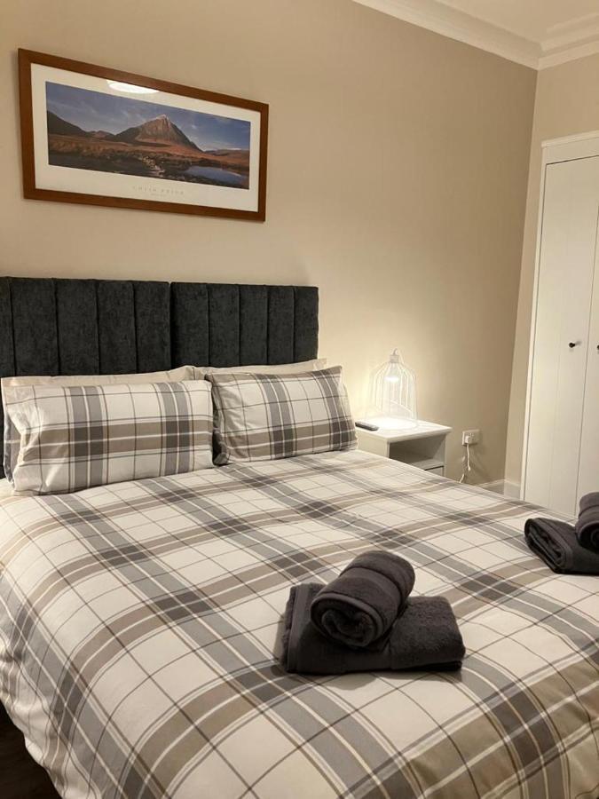 St Andrews - 5 Min Walk To Centre Apartment Bagian luar foto