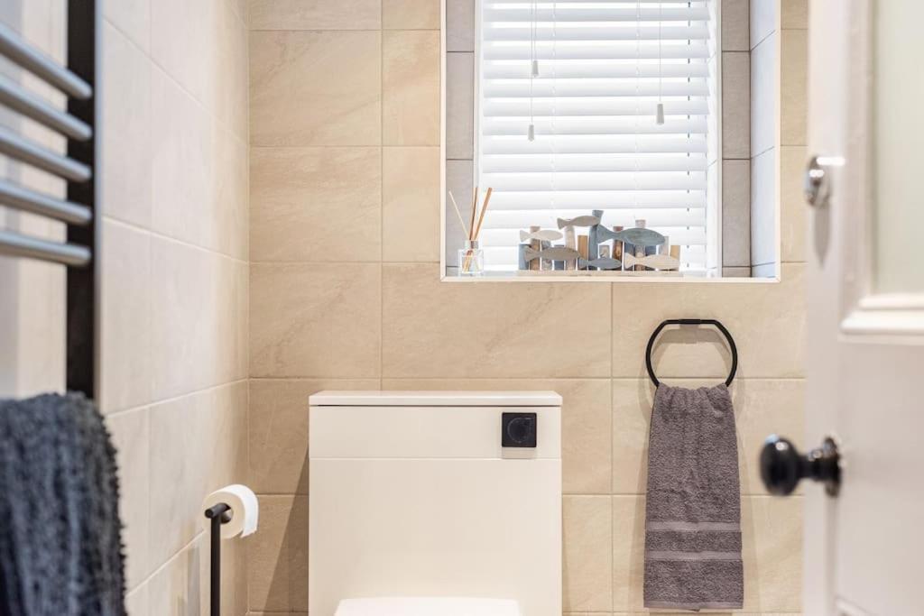 St Andrews - 5 Min Walk To Centre Apartment Bagian luar foto