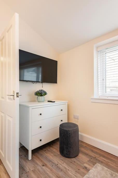 St Andrews - 5 Min Walk To Centre Apartment Bagian luar foto