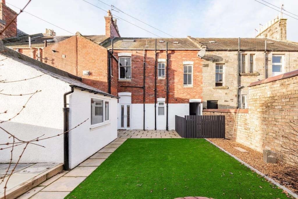 St Andrews - 5 Min Walk To Centre Apartment Bagian luar foto