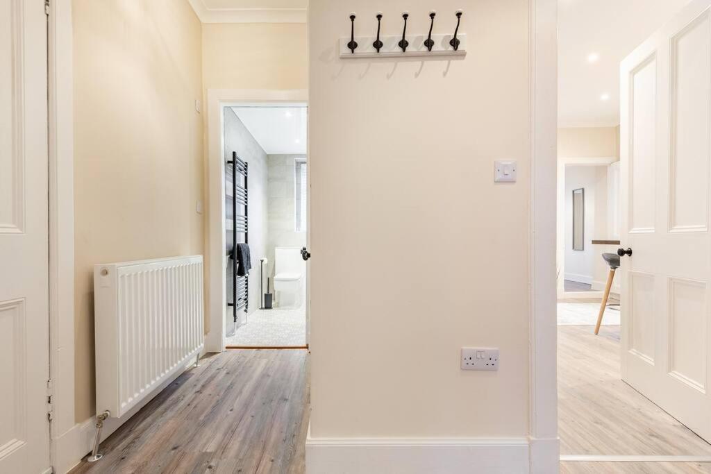 St Andrews - 5 Min Walk To Centre Apartment Bagian luar foto